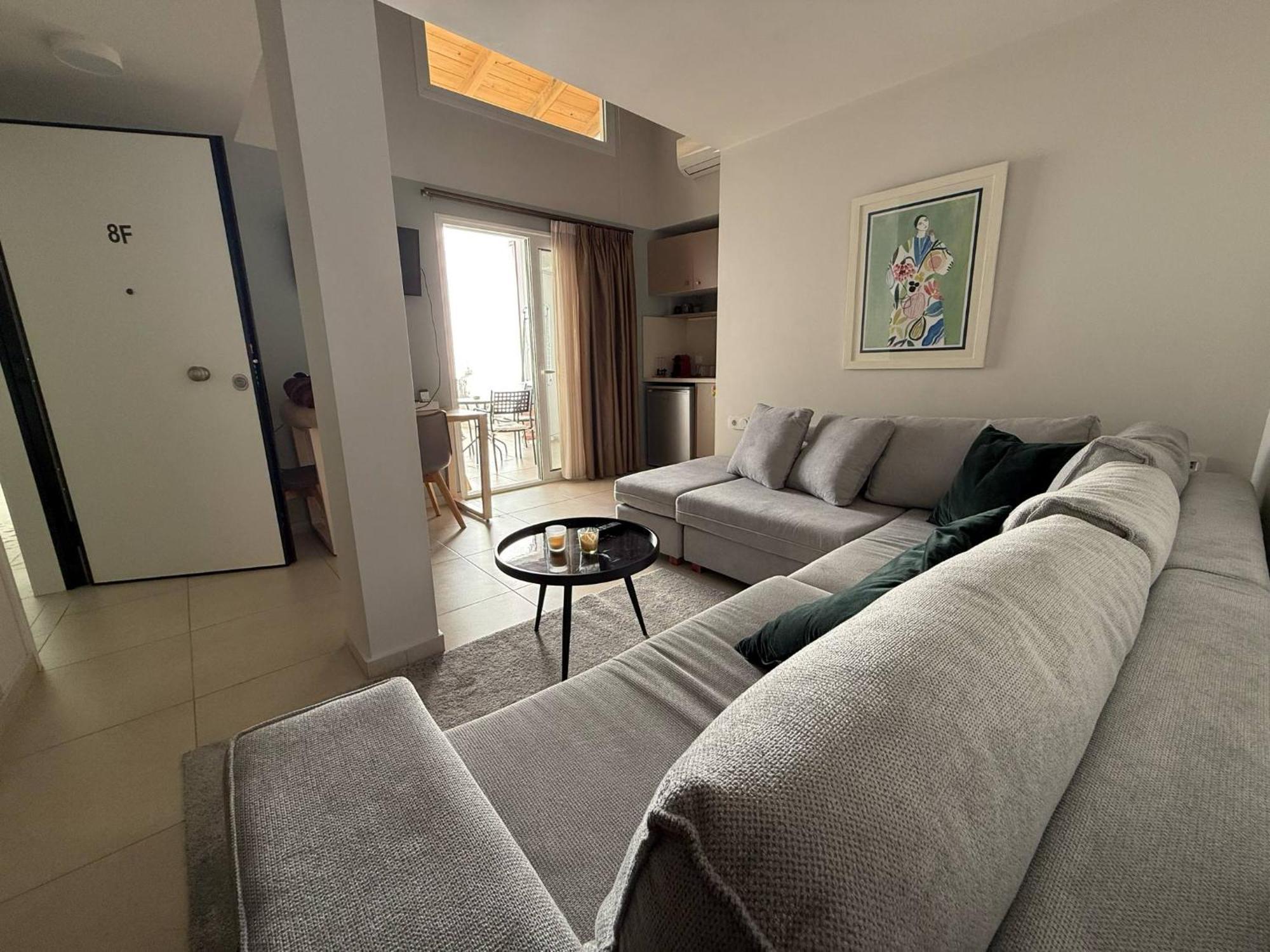 Stylish Studio Apartment - 8F House Καλαμάτα Εξωτερικό φωτογραφία