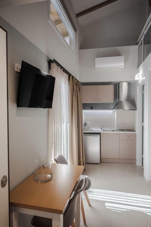 Stylish Studio Apartment - 8F House Καλαμάτα Εξωτερικό φωτογραφία